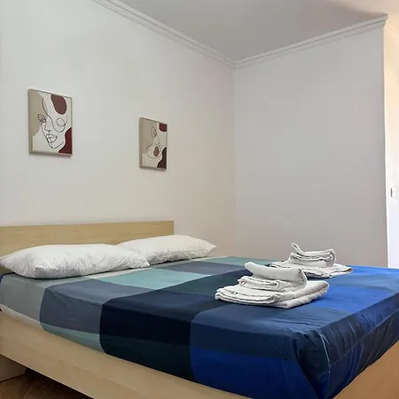 10-th Floor Flat With Stunning View Apartmán